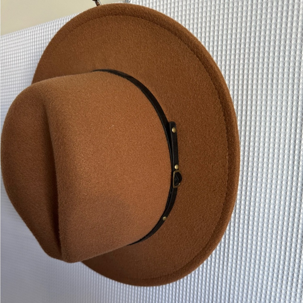 Classic wide brim Hat - Picture 4 of 8